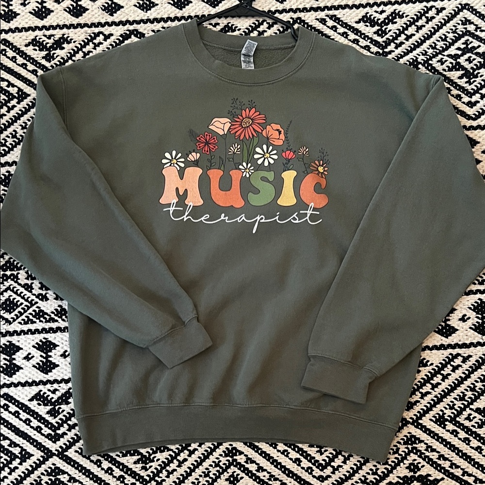 Gildan Olive Green Sweatshirt